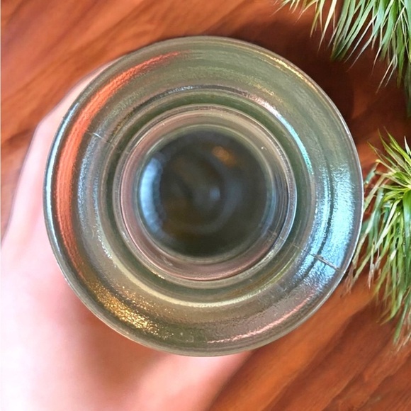 VINTAGE Glass Wine/Liquor Decanter with Stopper - Round Base - Picture 6 of 10